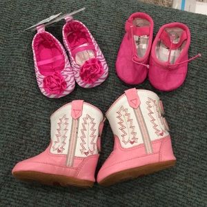 Brand new never worn baby girl shoes